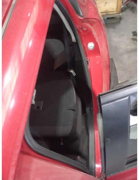 Recambio de gomas contorno puerta para nissan leaf acenta referencia OEM IAM 828313NL0A TRA IZQ 