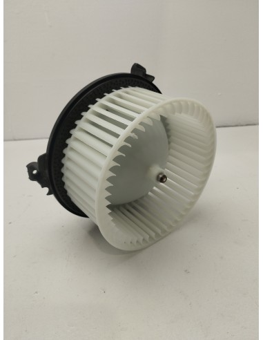 Recambio de motor calefaccion para volvo xc60 core awd referencia OEM IAM 32392343  