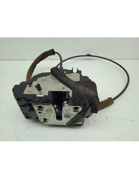 Recambio de cerradura puerta trasera derecha para renault koleos 2.0 dci diesel fap referencia OEM IAM 28607A  