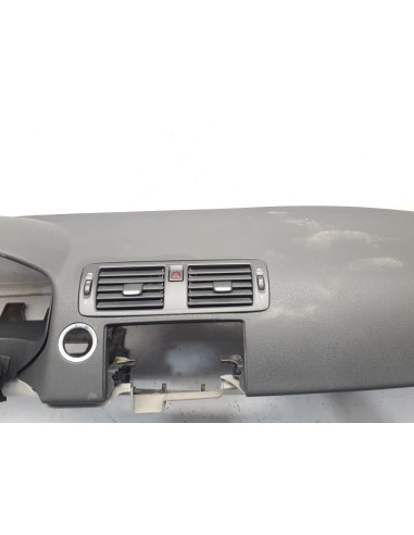 Recambio de salpicadero para volvo c30 2.0 diesel cat referencia OEM IAM   