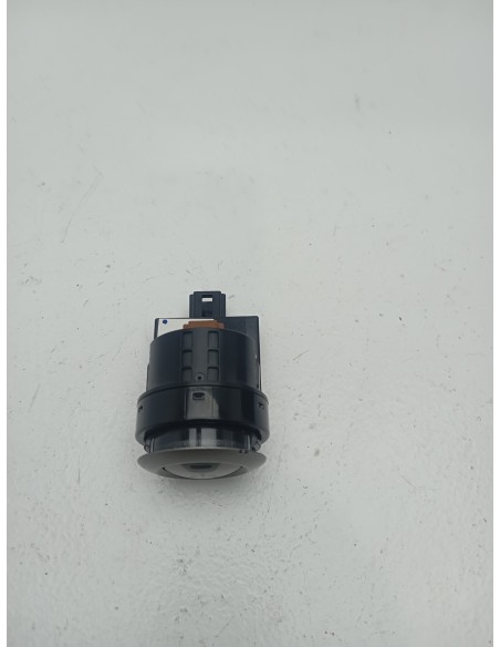Recambio de interruptor para nissan leaf acenta referencia OEM IAM 2009DJ2357  