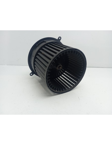 Recambio de motor calefaccion para nissan leaf acenta referencia OEM IAM 272263NF0A  
