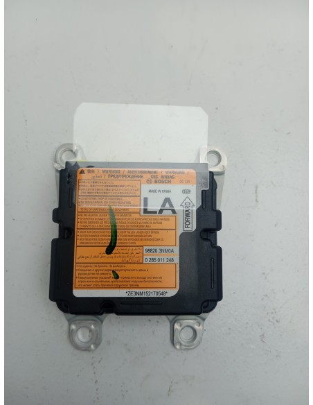 Recambio de centralita airbag para nissan leaf acenta referencia OEM IAM 988203NM0A  