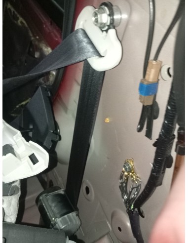 Recambio de cinturon seguridad trasero derecho para nissan leaf acenta referencia OEM IAM 624239501D  