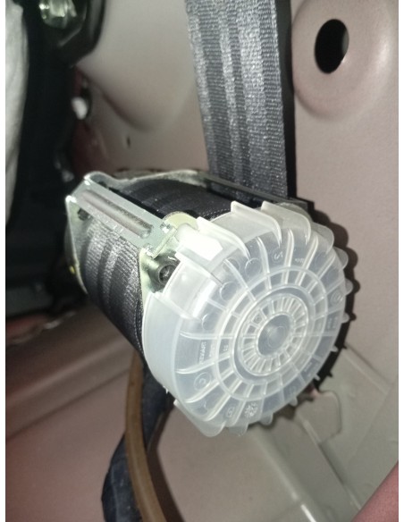 Recambio de cinturon seguridad trasero derecho para nissan leaf acenta referencia OEM IAM 624239501D  