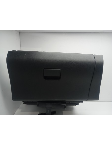 Recambio de guantera para nissan leaf acenta referencia OEM IAM 685203NL0A  