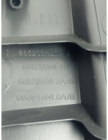 Recambio de guantera para nissan leaf acenta referencia OEM IAM 685203NL0A  