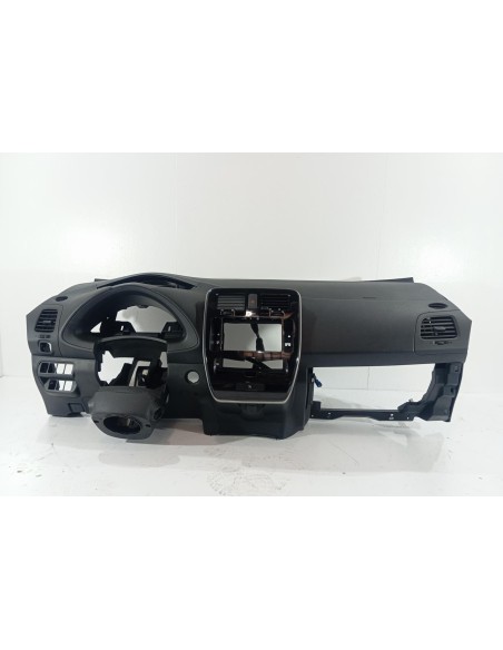 Recambio de salpicadero para nissan leaf acenta referencia OEM IAM 682003NL0A  