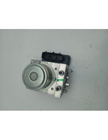 Recambio de abs para nissan leaf acenta referencia OEM IAM 476604NC0B  