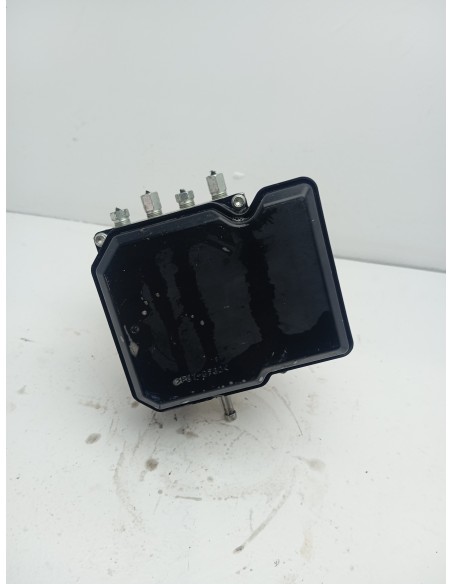 Recambio de abs para nissan leaf acenta referencia OEM IAM 476604NC0B  