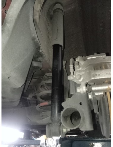 Recambio de amortiguador trasero derecho para nissan leaf acenta referencia OEM IAM 562103N  