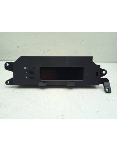 Recambio de pantalla multifuncion para hyundai i20 referencia OEM IAM 941011J020  