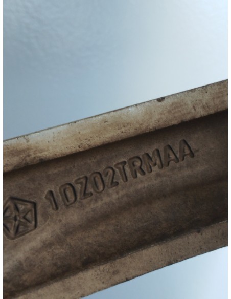 Recambio de llanta para chrysler jeep gr.cherokee (wh) crd laredo referencia OEM IAM 1DZ02TRMAA  