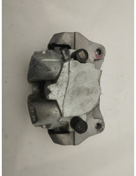 Recambio de pinza de freno delantera derecha para volvo xc60 core awd referencia OEM IAM 31665735  