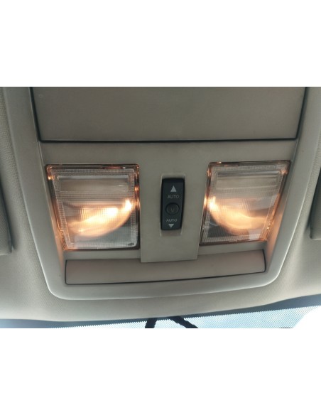Recambio de luz interior para chrysler jeep gr.cherokee (wh) crd laredo referencia OEM IAM 1AR301D1AA  