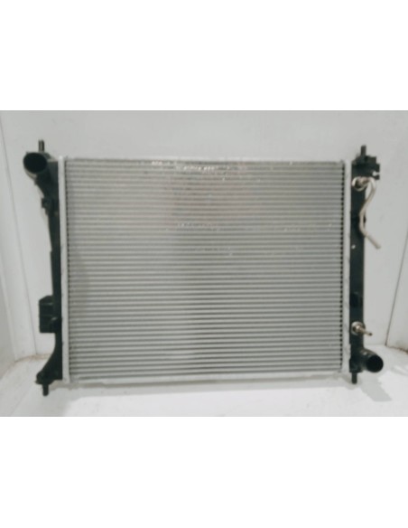 Recambio de radiador agua para hyundai i20 referencia OEM IAM 253101J050  