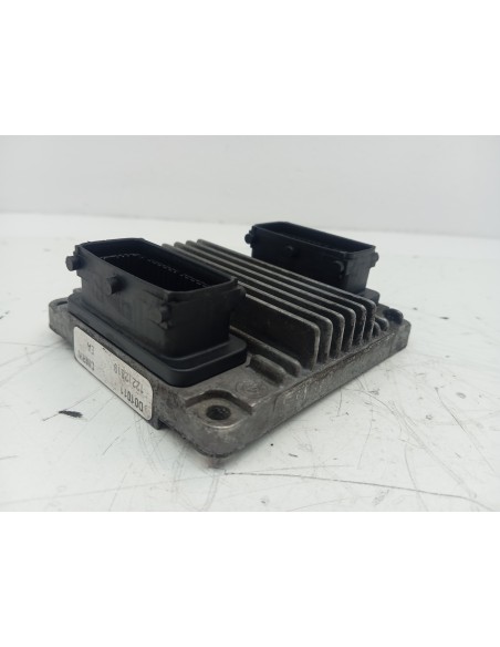 Recambio de centralita motor uce para opel astra g berlina club referencia OEM IAM 12212819  