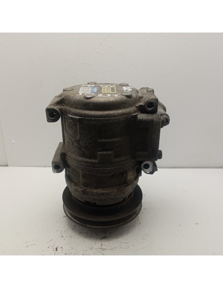 Recambio de compresor aire acondicionado para hyundai h 1 2.5 diesel referencia OEM IAM 1305001002  