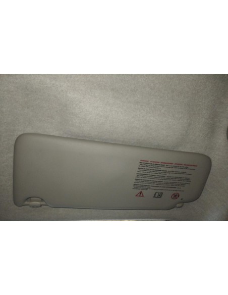 Recambio de parasol derecho para renault twingo gt referencia OEM IAM 8200809470  