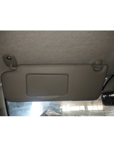 Recambio de parasol izquierdo para renault twingo gt referencia OEM IAM 8200385101  