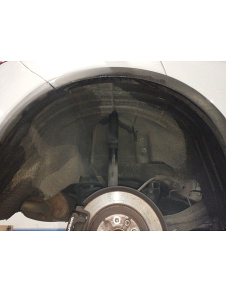 Recambio de paso rueda trasero derecho para ford kuga (cbv) trend referencia OEM IAM 1556747  
