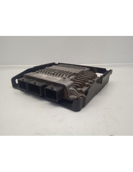 Recambio de centralita motor uce para citroën c3 1.4 hdi audace referencia OEM IAM 9660300280  