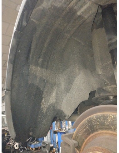 Recambio de paso rueda trasero derecho para ford kuga (cbv) trend referencia OEM IAM 1556747  