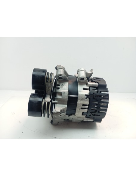 Recambio de alternador para volvo xc60 core awd referencia OEM IAM 32402903  