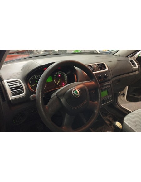 Recambio de salpicadero para skoda fabia (5j2 ) 1.2 referencia OEM IAM 5J1857007CAVVB  