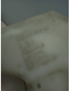 Recambio de deposito limpia para peugeot 5008 active referencia OEM IAM 9685005580   2