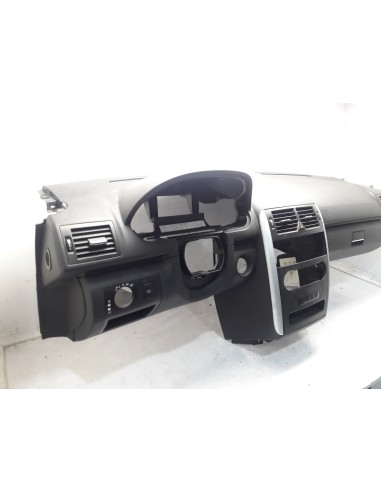 Recambio de salpicadero para mercedes-benz clase a (w169) 2.0 cat referencia OEM IAM   