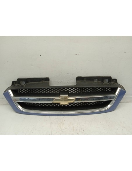 Recambio de rejilla delantera para chevrolet tacuma 2.0 cat referencia OEM IAM 96399717  