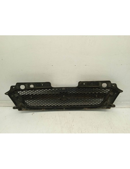 Recambio de rejilla delantera para chevrolet tacuma 2.0 cat referencia OEM IAM 96399717  
