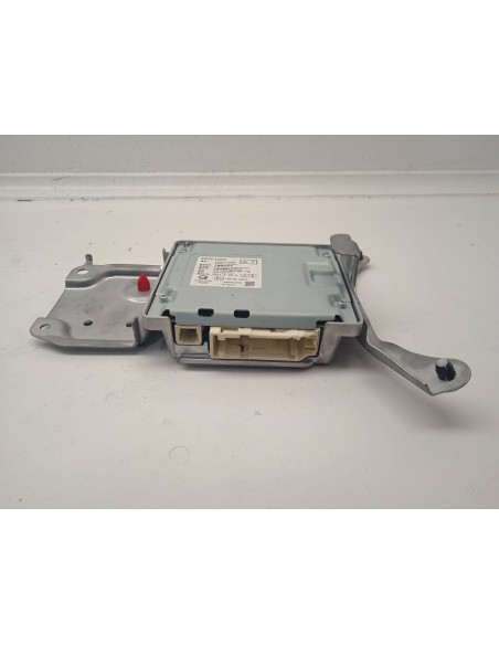 Recambio de modulo electronico para toyota yaris gr 2021 referencia OEM IAM 8624052020 10R0510872 134B0010205