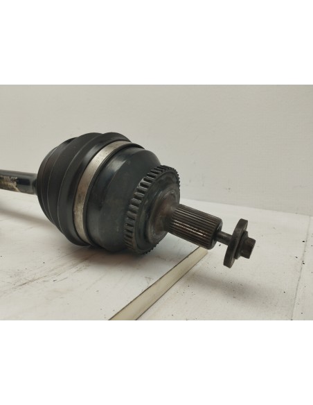 Recambio de transmision delantera derecha para volvo s80 berlina 2.4 diesel referencia OEM IAM 8251780  