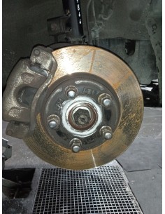 Recambio de mangueta delantera derecha para hyundai i30 1.4 cat referencia OEM IAM   