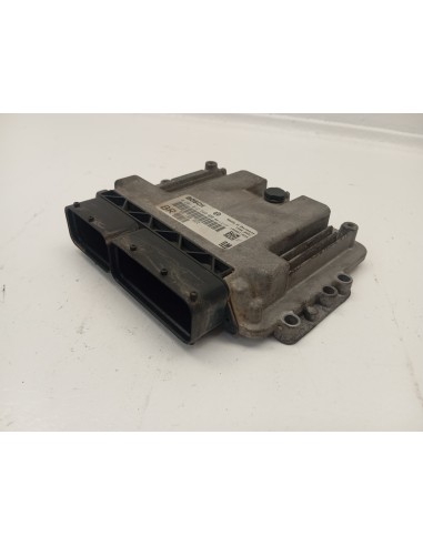 Recambio de centralita motor uce para opel zafira b cosmo referencia OEM IAM 0281012549  