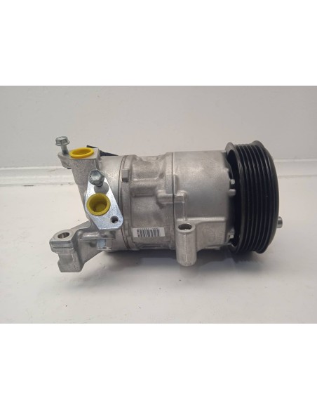 Recambio de compresor aire acondicionado para toyota yaris gr 2021 referencia OEM IAM 4472509200 HFC134A 