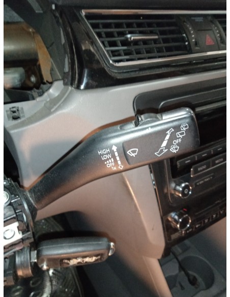 Recambio de mando limpia para seat toledo (kg3) style referencia OEM IAM 6RA953501K  