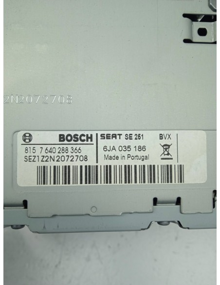 Recambio de sistema audio / radio cd para seat toledo (kg3) style referencia OEM IAM 6JA035186  