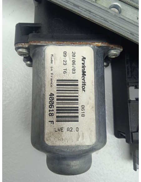 Recambio de elevalunas delantero derecho para citroën c3 1.4 hdi sx plus referencia OEM IAM 400618F  