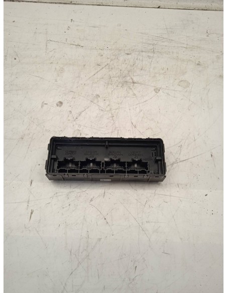 Recambio de modulo electronico para opel astra j lim. 1.3 16v cdti referencia OEM IAM 13581132  