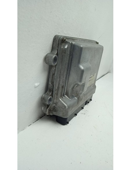 Recambio de centralita motor uce para mazda 6 kombi ()(.2012) style referencia OEM IAM SH4K18881E  