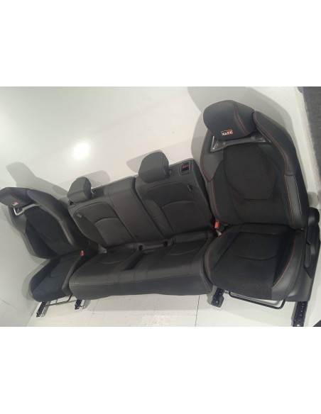 Recambio de juego asientos completo para toyota yaris gr 2021 referencia OEM IAM 710745CF10C2  