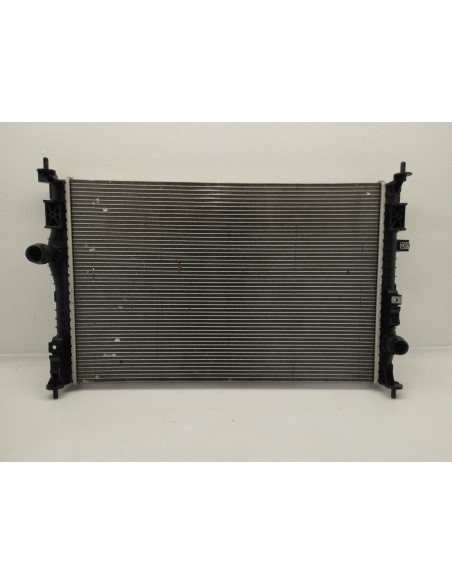 Recambio de radiador agua para ds 7 crossback e-tense 4x4 so chic referencia OEM IAM 9678711180  