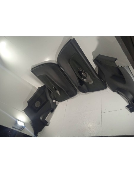Recambio de juego asientos completo para toyota yaris gr 2021 referencia OEM IAM 710745CF10C2  