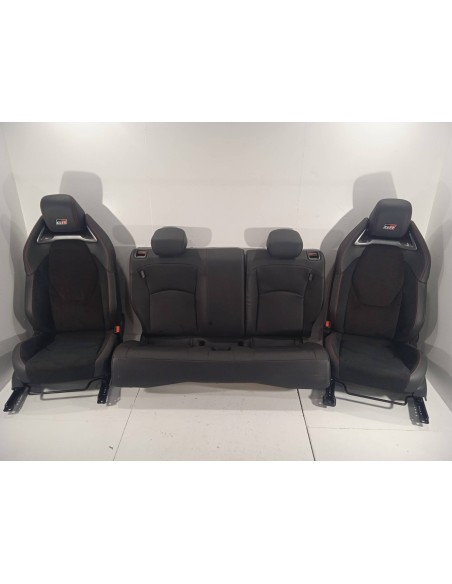Recambio de juego asientos completo para toyota yaris gr 2021 referencia OEM IAM 710745CF10C2  