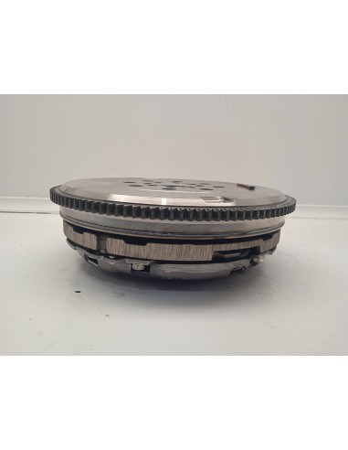 Recambio de kit embrague para toyota yaris gr 2021 referencia OEM IAM 3121052210  