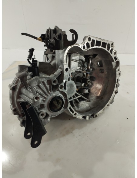 Recambio de caja cambios para hyundai getz (tb) 1.5 crdi referencia OEM IAM J42172  