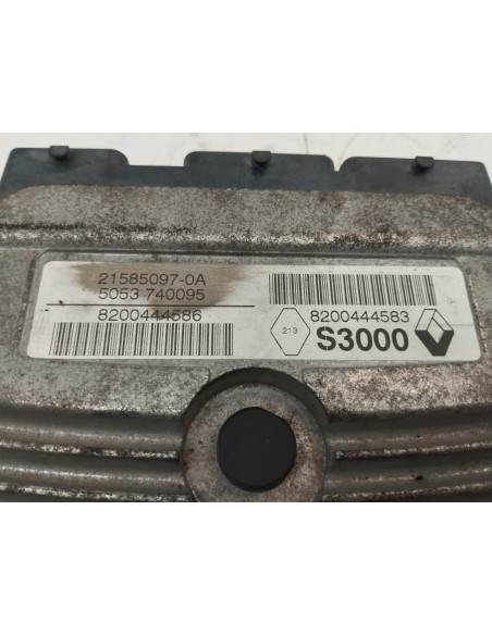 Recambio de centralita motor uce para renault laguna ii (bg0) luxe dynamique referencia OEM IAM 8200444583  